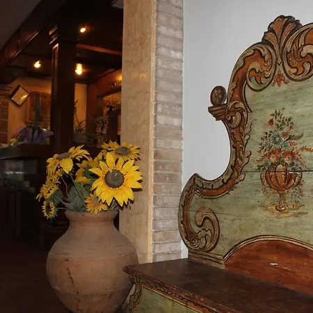 Girasole Чивитанова-Марке