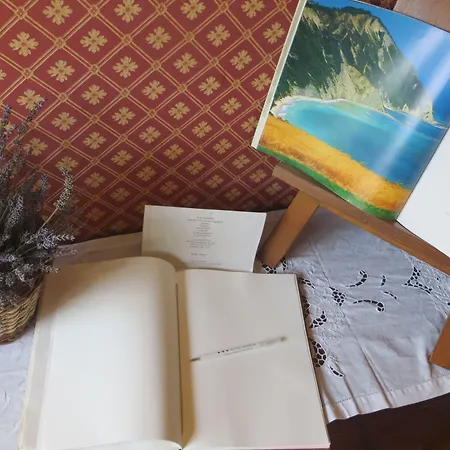 Отель Girasole Чивитанова-Марке